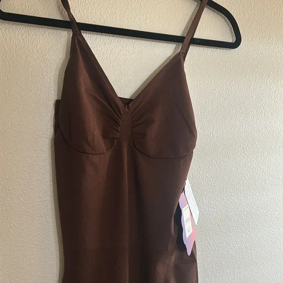 YITTY Collection Fabletics Smooth As Hell Shaping Maxi Dress Bossed Up Brown NWT - Picture 5 of 12